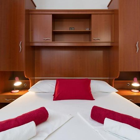 Guesthouse Sanela 포메나 외부 사진